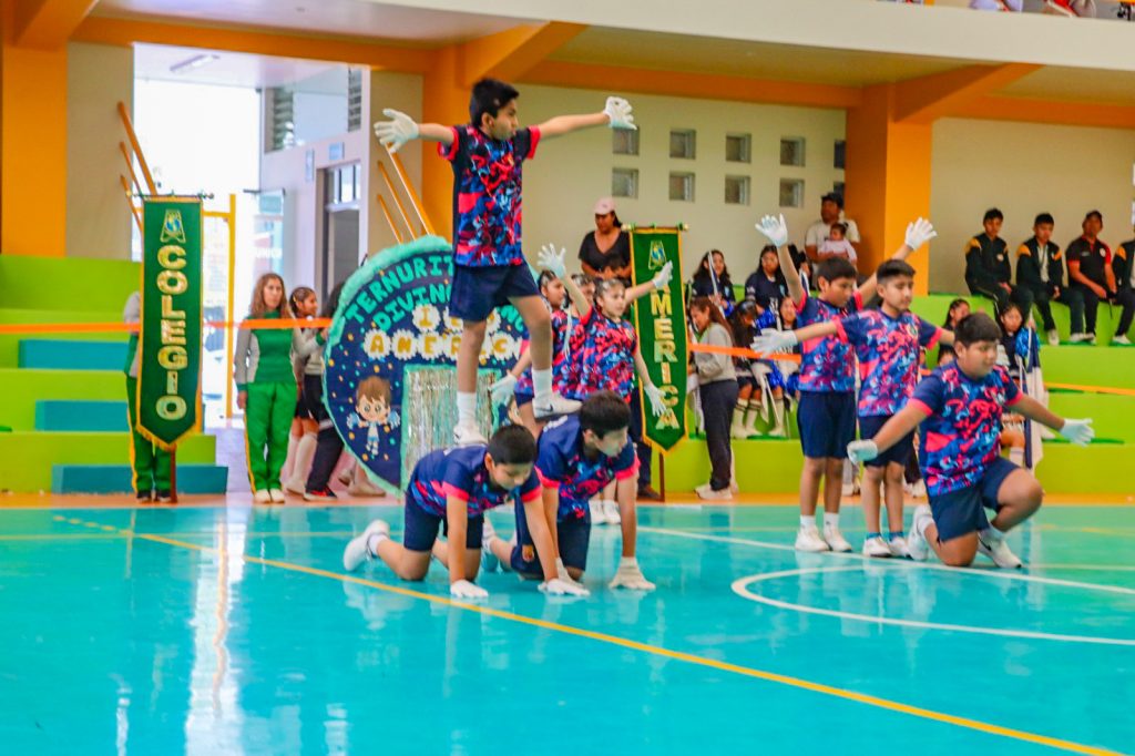 Campeones de los Juegos Deportivos Escolares 2024 fueron premiados